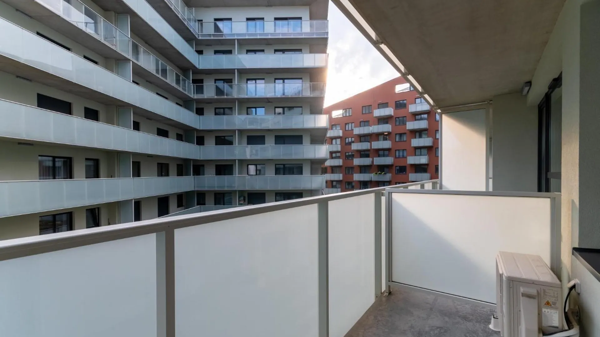Mieszczanska Riverside Apartments Free Parking Wroclaw